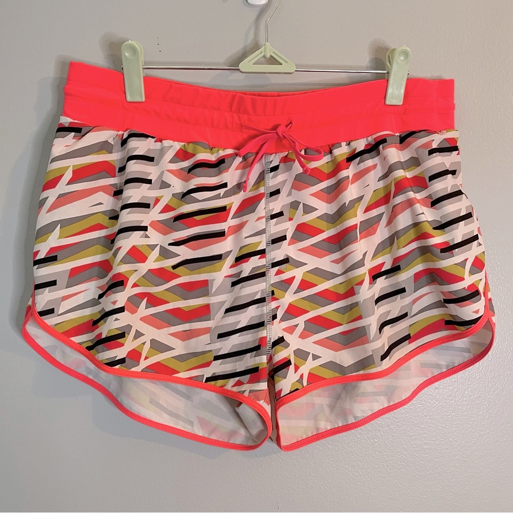 FABLETICS Womens SZ/L Neon Orange Black Athletic Shorts Inside Pocket Lined
